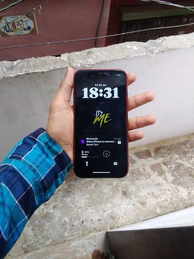 Apple iPhone 11