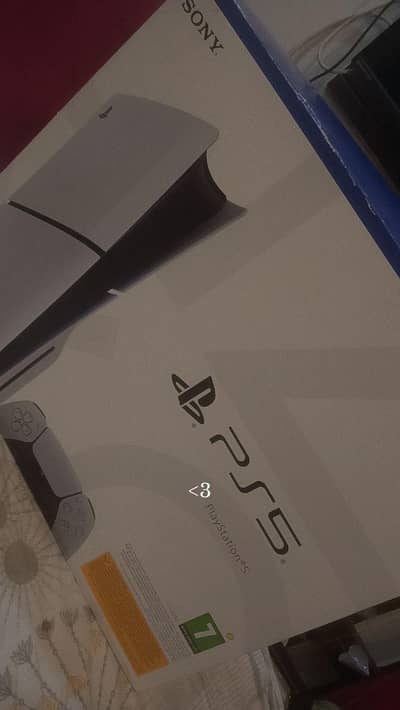 ps5 for sale condition 10 by 10 with one controller and box