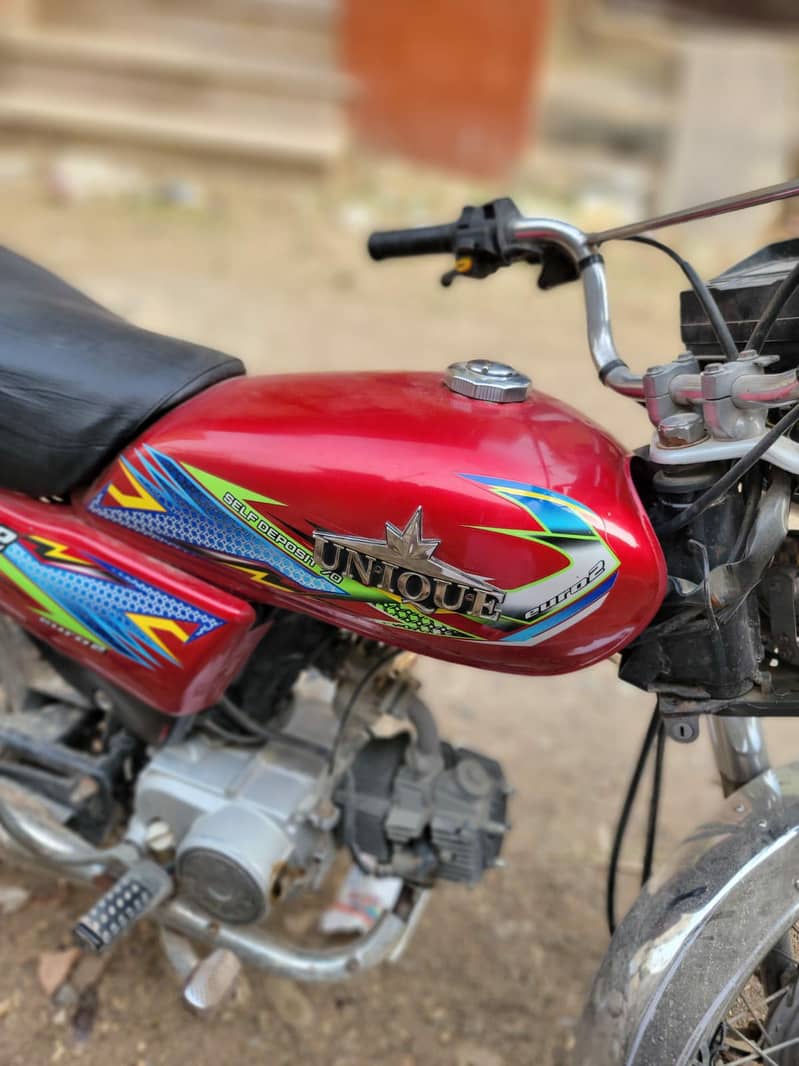 Unique 70 4