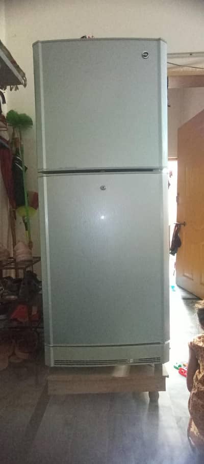 PEL Refrigerator Model PRDI 120