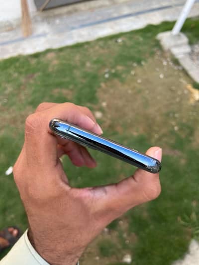 Apple iPhone 11 Pro