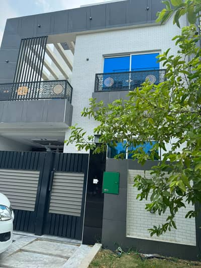 5 Marla House For Sale | 3 Bedrooms With Attached Bathrooms | Prime Location | Best Investment Opportunity Description: