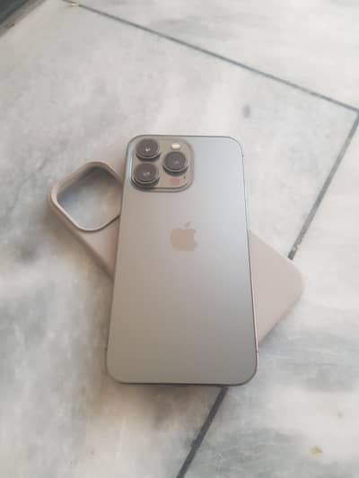 Apple iPhone 13 Pro