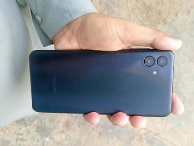 Samsung Mobile A04 4gb ram 64 rom read add