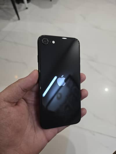 iPhone SE 2020 64 GB Non PTA for sale