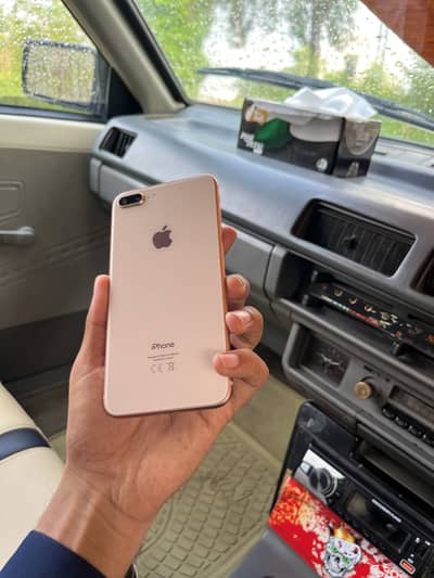 iPhone 8+