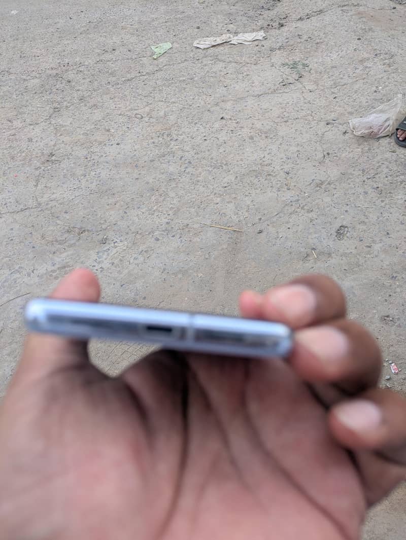 Google Pixel 8 Pro 0