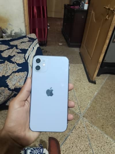 Apple iPhone 11