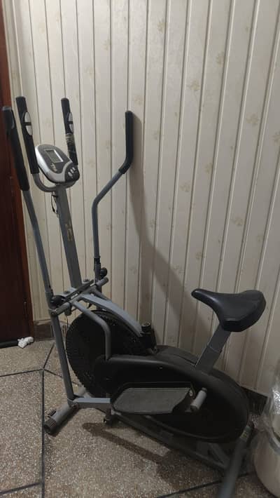 Skyland Cycling and Eliptical 2-in-1 Exercise Machine