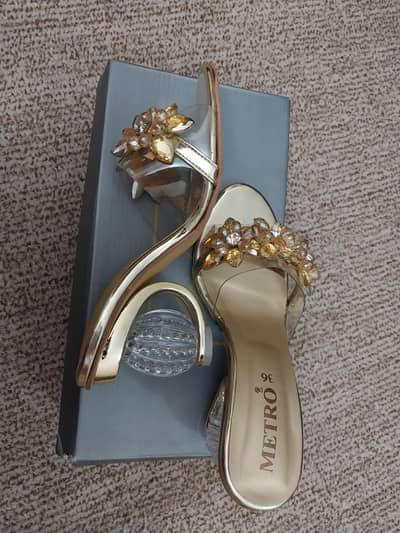 1 time used shoes brand new condition