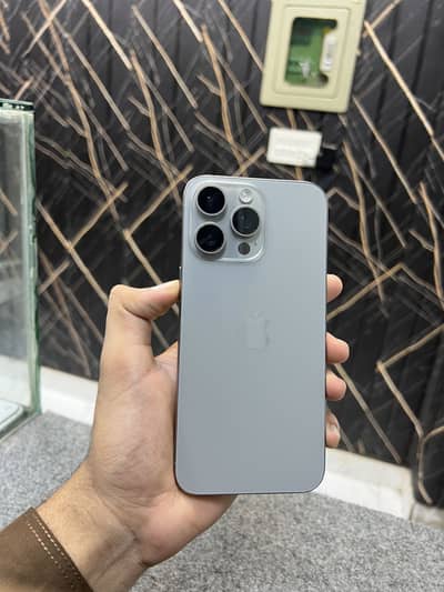 Apple iPhone 15 Pro Max 256gb jv