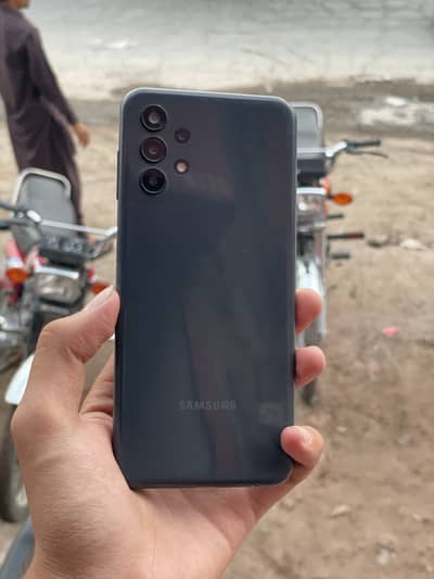 Samsung A13 for sale 4/64