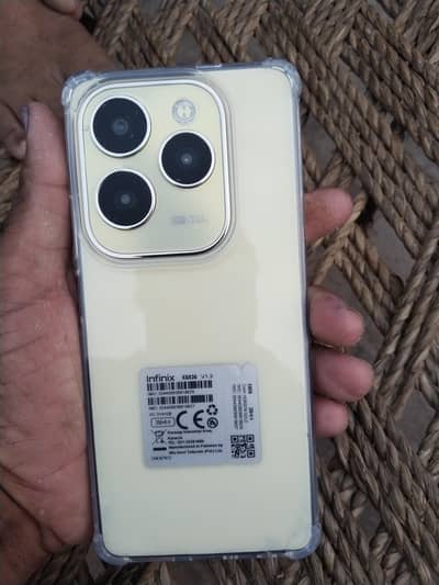 Infinix Hot 40