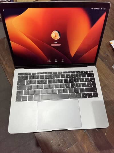 MacBook Pro 2017 13 Inches