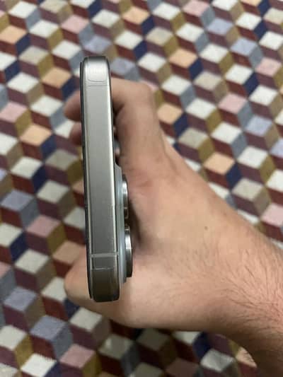 Iphone 15 pro max jv