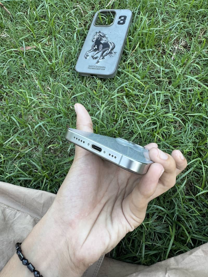 Iphone 15 pro 2