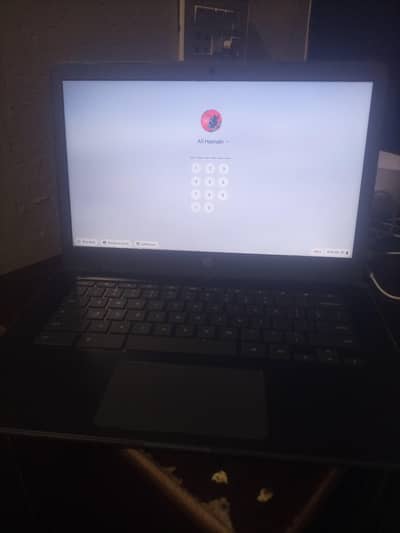 hp Chromebook g5 14inchscreen 4gbram 32gbrom
