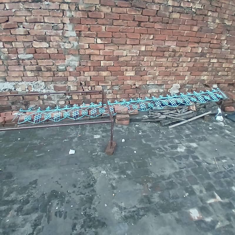 wall gril 2