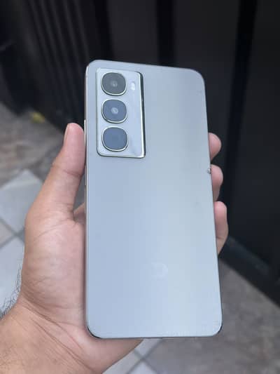 Itel city 100 with box