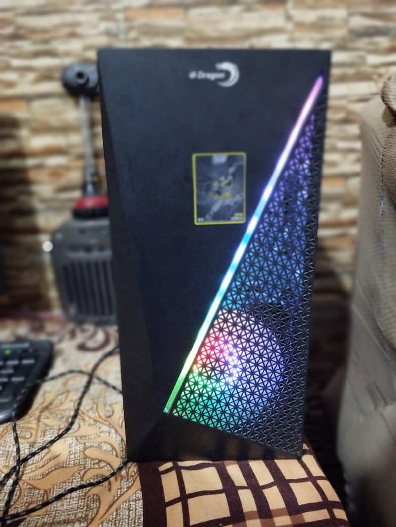 AMD MINI GAMIMG PC 2