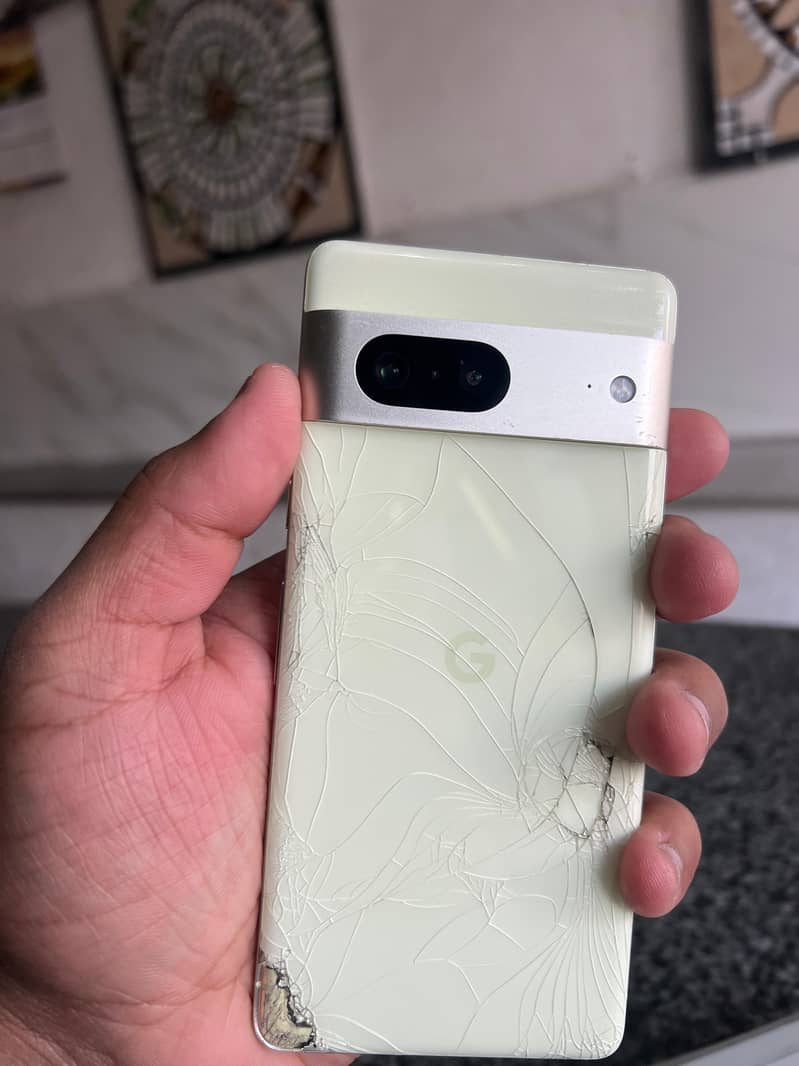 Pixel 7 3