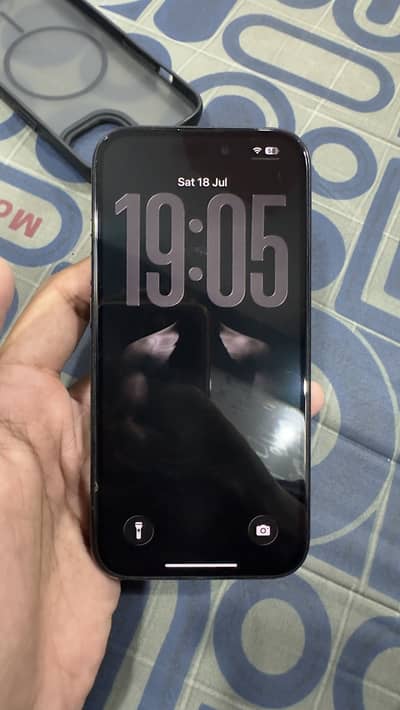 Apple iPhone 15