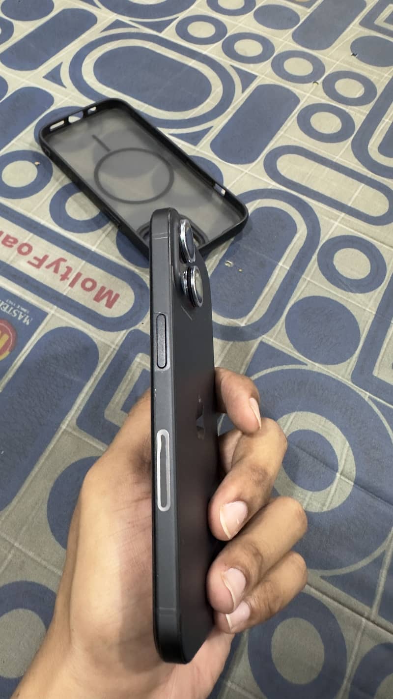 Apple iPhone 15 1