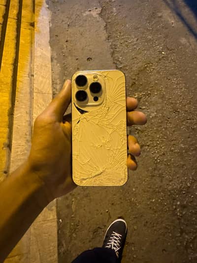 15 pro white 128 gb 86 health