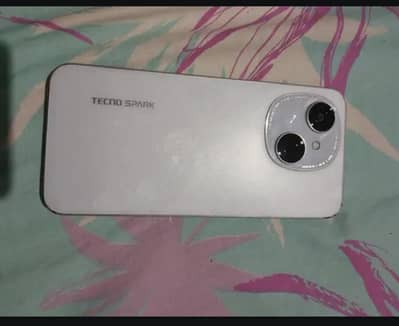 Tecno Spark Go 1