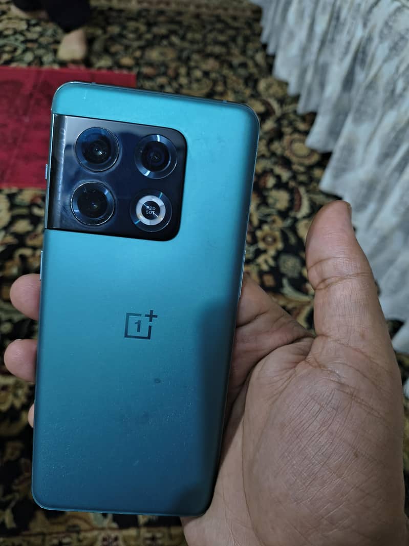 One Plus 10 Pro 0