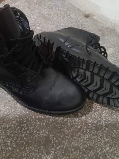 size 42 (9)