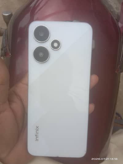 Infinix Hot 30 Play
