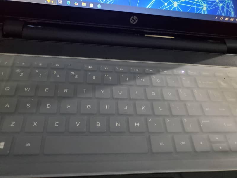 LAPTOP(TOUCH) 1