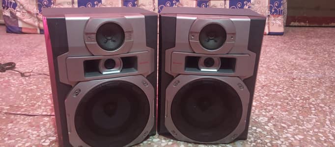 speaker woofer 6inch good sound oieignal japani 100watt100watt