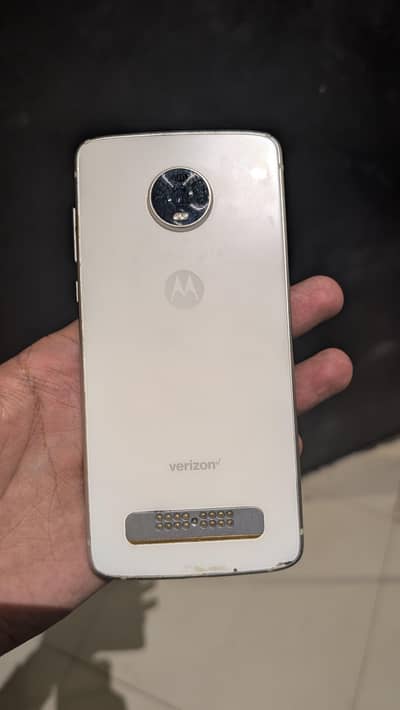 Motorola Moto Z4