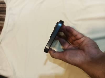 Apple iPhone 15 Pro