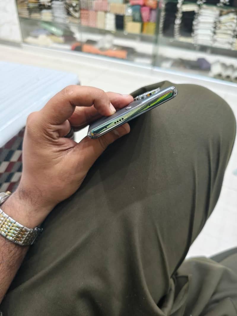 Tecno CAMON 40 Pro 3