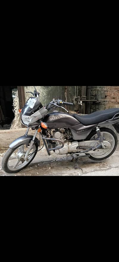 Suzuki GD 110s (2018 Model) – Metallic Grey – Punjab Registered