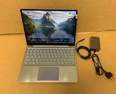 Microsoft Surface Go I5 10 Gen 8gb 128gb