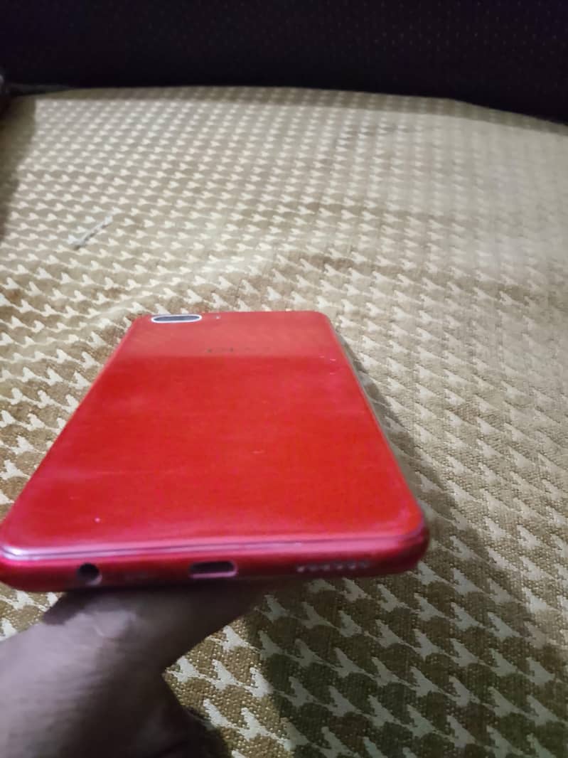 OPPO A3s 3