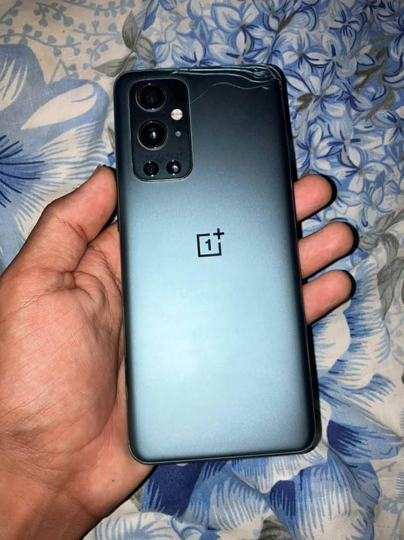 One Plus 9 Pro 0