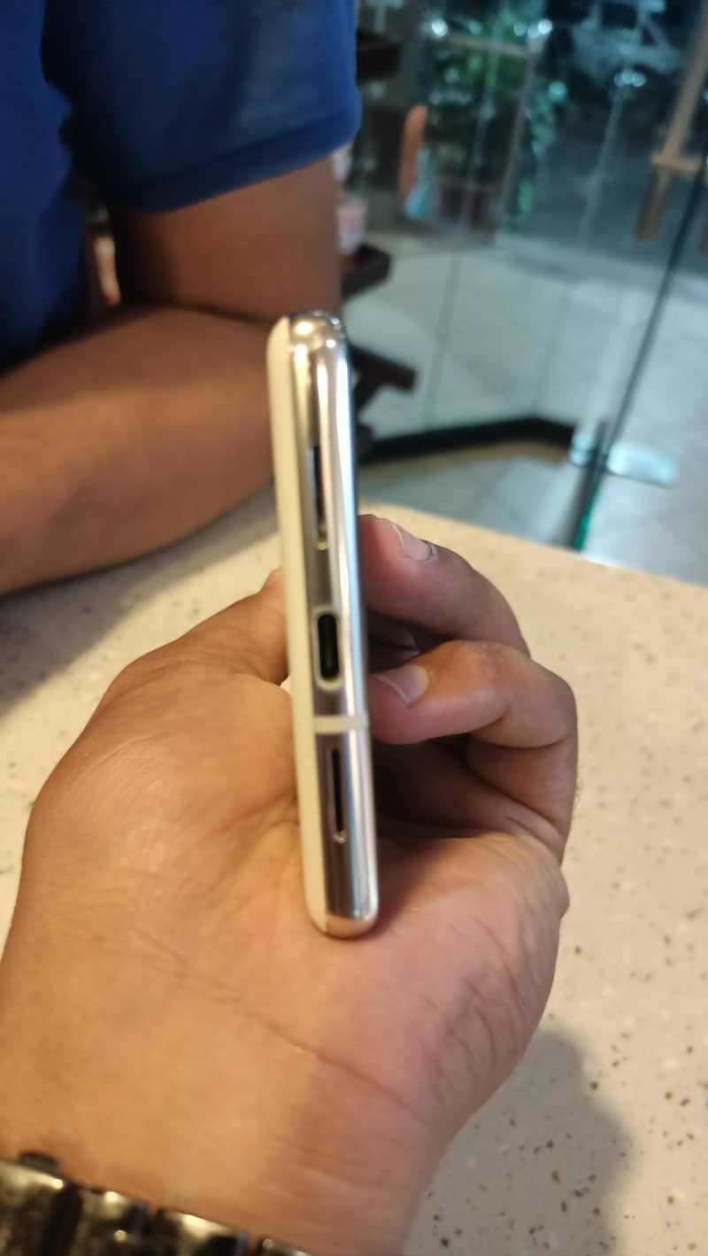 Google Pixel 6 Pro 4
