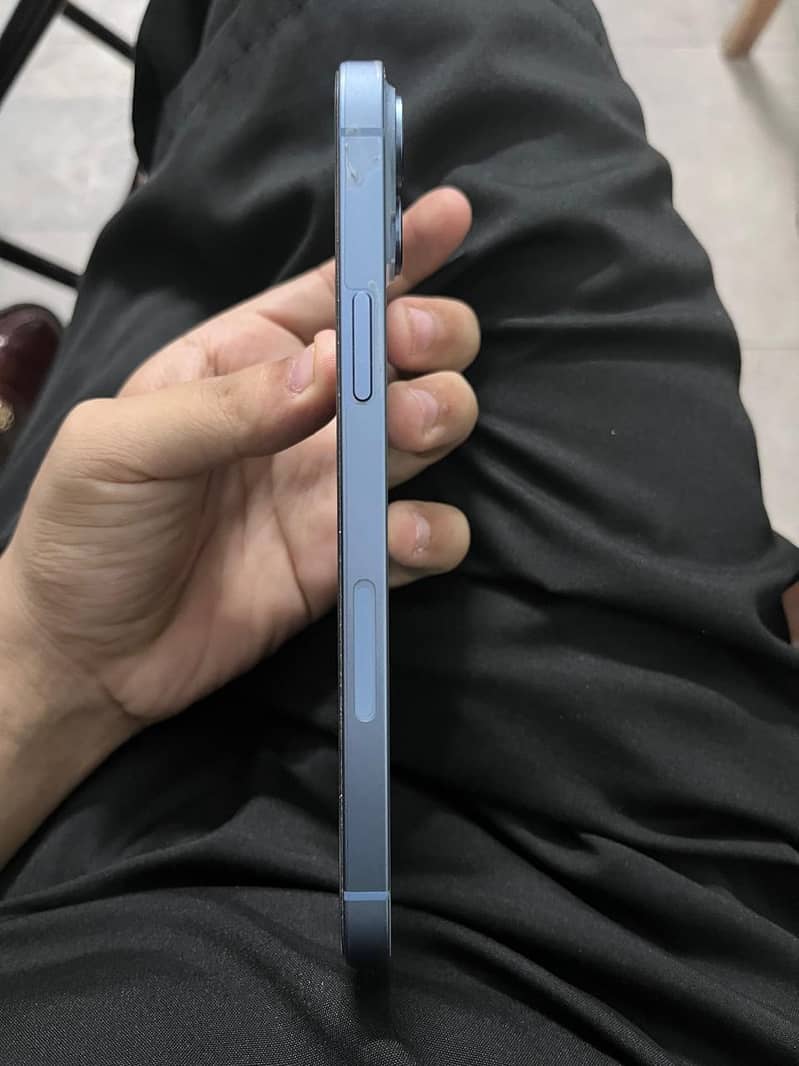 Apple iPhone 14 plus 4