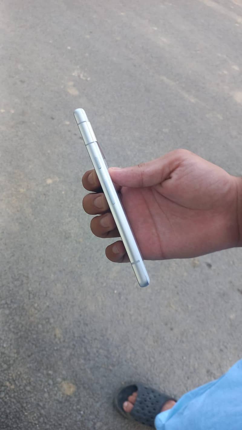 Google Pixel 7a 3
