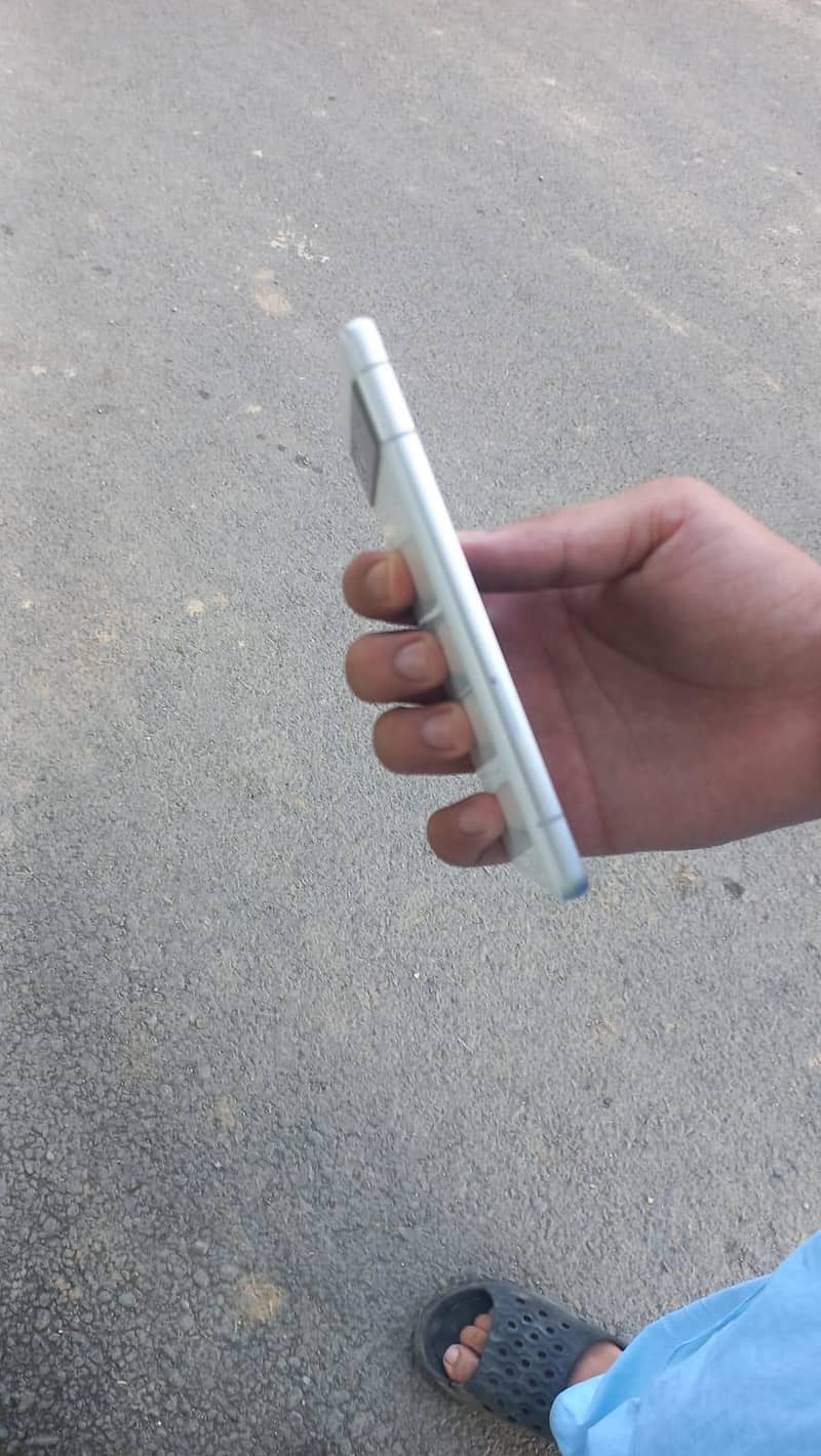 Google Pixel 7a 4