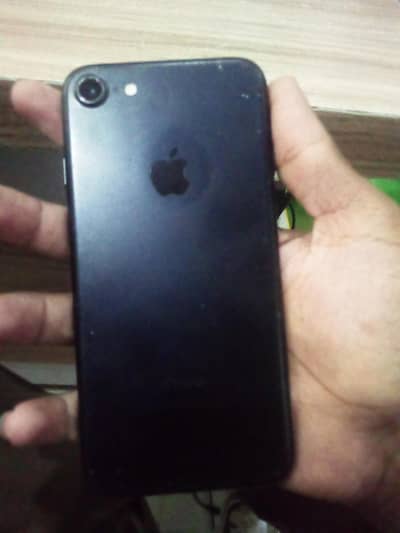 Apple iPhone 7