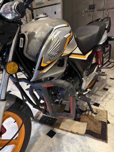 Honda CB 150F special edition