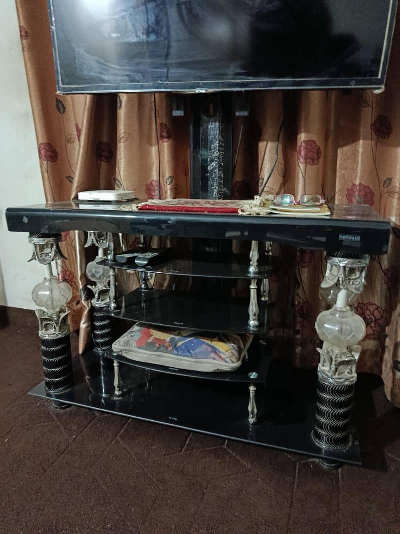 Glass table 1