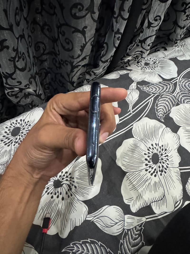 One Plus 7 Pro 2