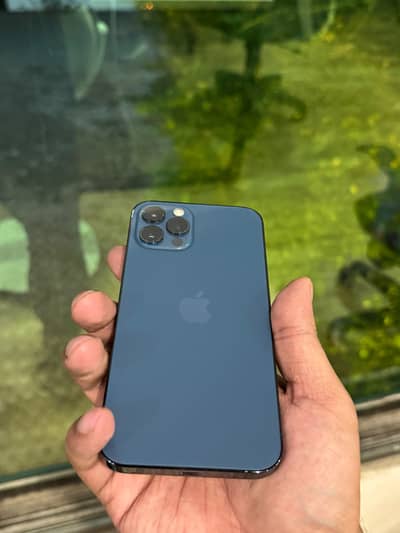 Apple iPhone 12 Pro